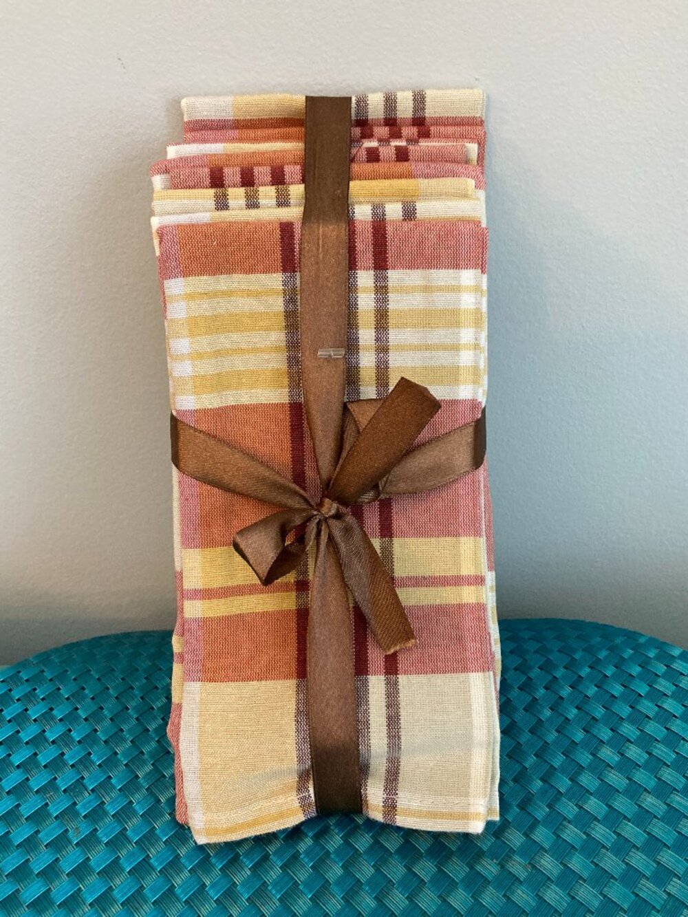 NWT Harvest Plaid Fabric Napkins - 8 Pc. Set -Fall Linens - Bed Bath & Beyond - Picture 2 of 11